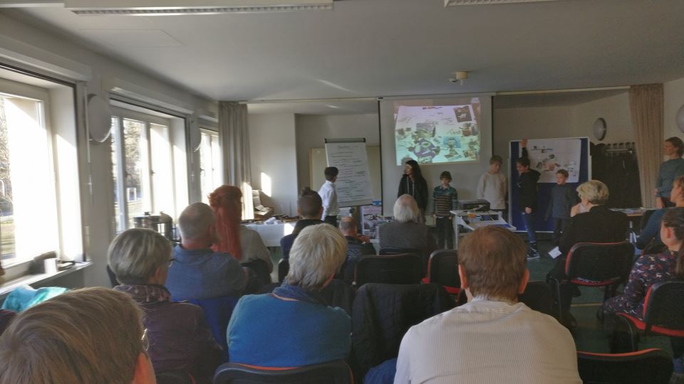 Projektpräsentation von den „Raumpionieren“